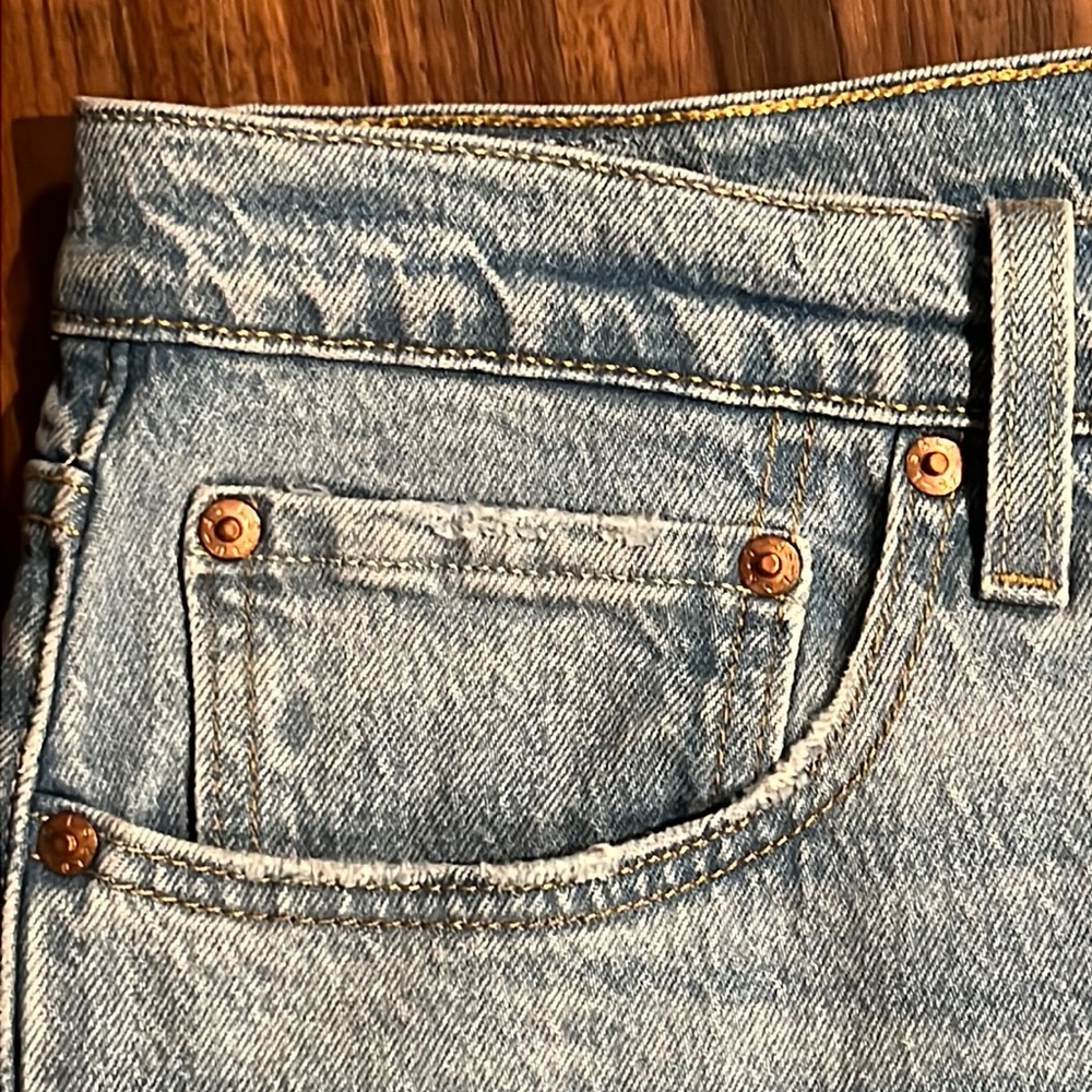 NWOT Levi’s 501 Skinny, 31x28 - Picture 10 of 16